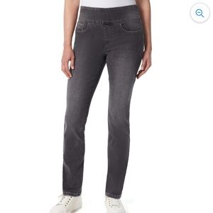 Gloria Vanderbilt skimming pull on leggings